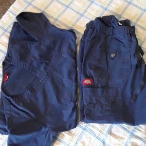 Dickies Scrub Set